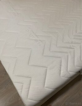 Matrace 160 x 200 cm - 9