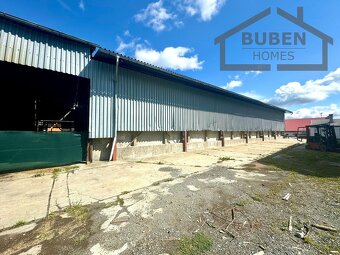 Skladové haly 2242 m2 s navazujícími pozemky 4158 m2 - Chod - 9