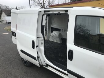 Opel Combo-D-Van 1.3 66KW - 9