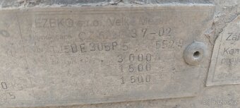 Autopřepravník Vezeko 3000kg - 9