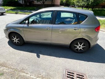 Seat Altea 1.6 - 9