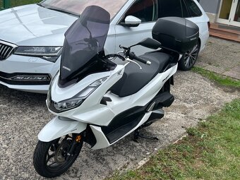Honda PCX 125 r.v.2024 - 9