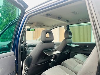 Seat Alhambra R.V.2009 1.9.85kw 4X4 6Q manuál  Nová STK - 9