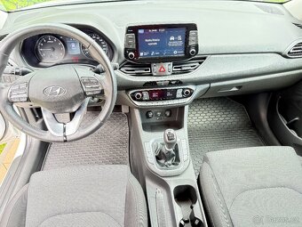 Hyundai i30 kombi, 1,5 DPi, záruka, nájezd pouze 20 000 km - 9