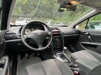 Peugeot 407 SW 2.0HDI 103kW Combi xenony klima panorama 2010 - 9