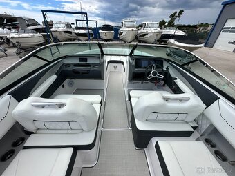 REGAL LS4 + VOLVO PENTA V8 350 HP + vlek WICK - 9