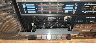 Sanyo C12 Boombox 1983 - 9