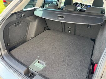 Volkswagen GOLF 2.0TDi DSG Matrix Virtual Tažné ACC - 9