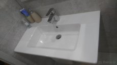 Umyvadlo KERAMICKÉ 100cm, NOVÉ V KRABICI - 9