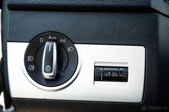 Volkswagen T5 Multivan 2.0 TDi DSG - 9