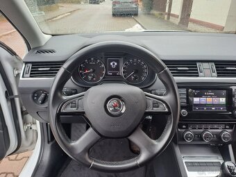 Škoda Octavia 1.2TSi ELEGANCE, XE, NAVI, polokůže - 9