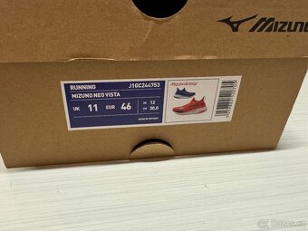 Běžecká obuv Mizuno Neo Vista velikost 46 - 9