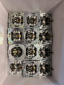 Kompletní elektroinstalace Legrand Valena - 9