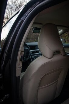 Volvo V60 2.0 D4 2012 - 9