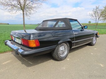 Mercedes W107/380SL - 9