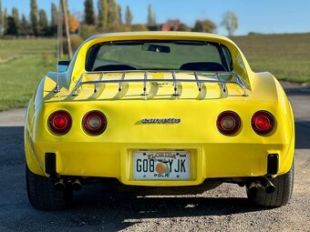 1977 Chevrolet Corvette C3 5.7 V8 - 9