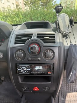 Renault Megane - 9