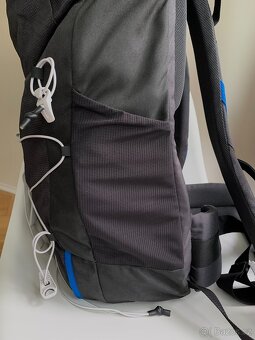 Turistický batoh 30 L Quechua trekový outdoor - 9