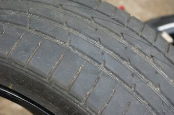 R20 alu kola na Audi VW Seat Skoda 5x112 dvoubarevná - 9