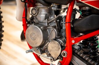 ČZ 125/519 MOTOCROSS - 9