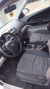 Kia ceed 2007 - 9