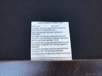 Chesterfield Anglický Originál - 9