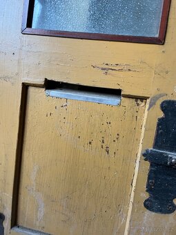 Dvoukřídlé retro dveře s kováním - 9