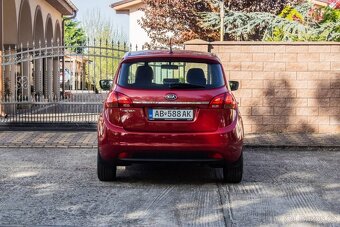 Kia Venga 1.4 CVVT Platinum - 9