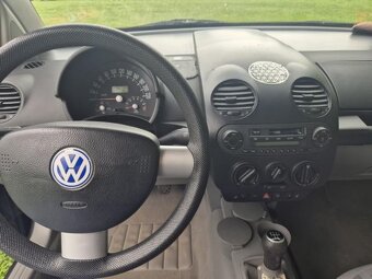 Prodám Volkswagen New Beetle 2.0i 85kw - NAJETO 92734 km - 9