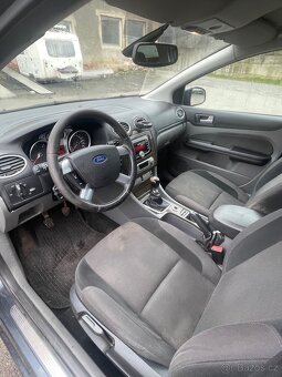 Ford Focus - 9