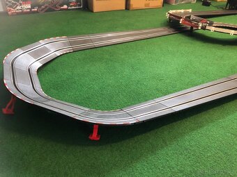 Autodráha Carrera GO -stavba 12 metrů - 9