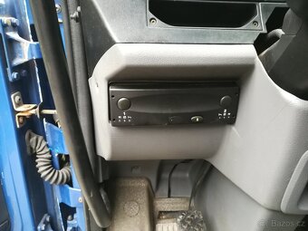 RENAULT MIDLUM s HR PALFINGER - 9