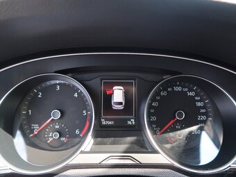 Volkswagen Passat 2.0TDi,140kW,Highline,DSG - 9