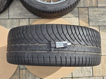 zimní alu AUTEC Oktano 8x19" 5x112 ET48 s pneu 245/35 R19 - 9