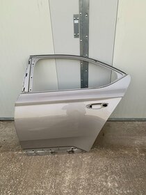 zadni dvere skoda superb 3 iii pravy levy - 9