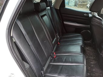 MAZDA CX-7 – INTERIÉR, SEDAČKY, TAPECE - 9
