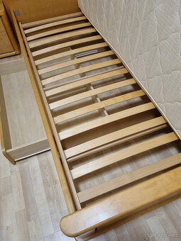 Prodám postel 200 x 180 cm - 9