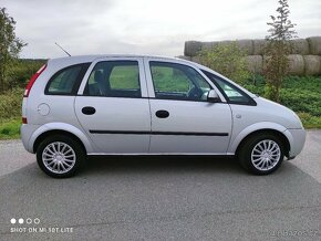 Opel Meriva 1.6i - 9