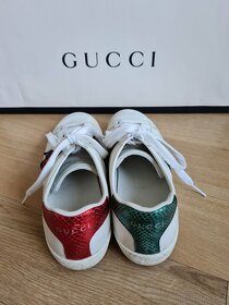 GUCCI, KORS, ACNE, GEOX, BURBERRY obuv vel. 37 - - 9
