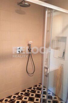 1+KK, 42m2, P3 Žižkov, Ondříčkova, luxusně zrekonstruovaný b - 9