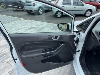 Ford Fiesta 1,25i 60 Kw Titanium - 9