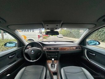 BMW E90 325i - 9