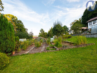 Prodej zahrady 349 m² se zděnou chatou, Vimperk - 9