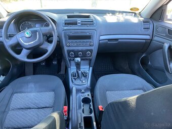 Škoda Octavia facelift 1.6 Lpg - 9