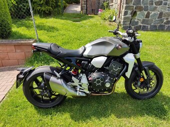 Honda CB 1000 R ABS Neo Sports (2019) stav nové, 9000km - 9