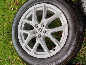 Zimní sada Volvo XC60 r18 5x108 Dunlop 235/60/18 8mm 2021 - 9