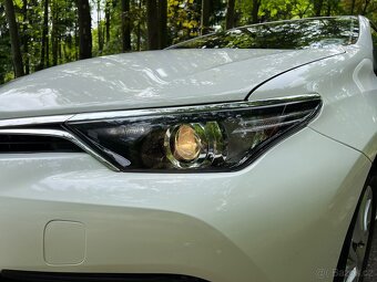 Toyota Auris 1,2T Edition S - TOP - 9