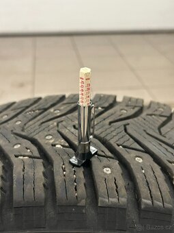 Subaru Outback zimní sada kol KUMHO (hřeby) 225/65/R17 - 9