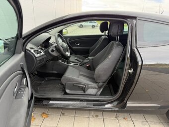 Renault Megane COUPE, 1.4 benzín, 150.836 km, rok 2010 - 9