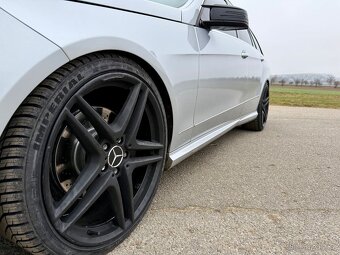 Mercedes-Benz E350 CDI W212 AMG - 9